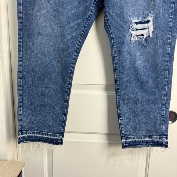 A.n.a. Distressed High Rise Straight Jeans 22W - Picture 2 of 9